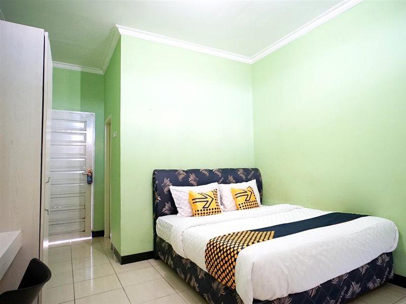 Spot On 2729 Marzan Syariah 2* Balikpapan (Borneo)