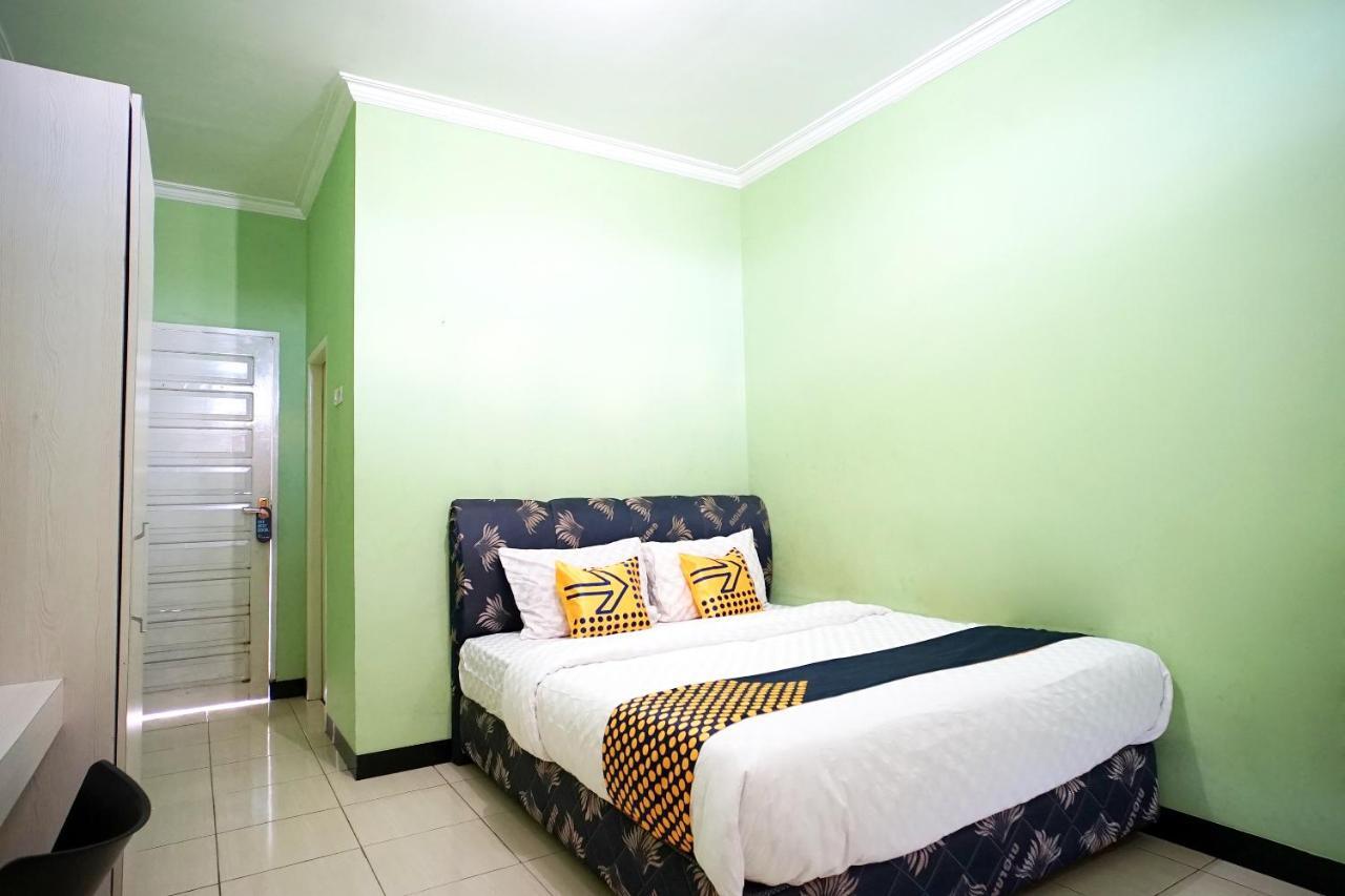 Spot On 2729 Marzan Syariah Hotel 2*